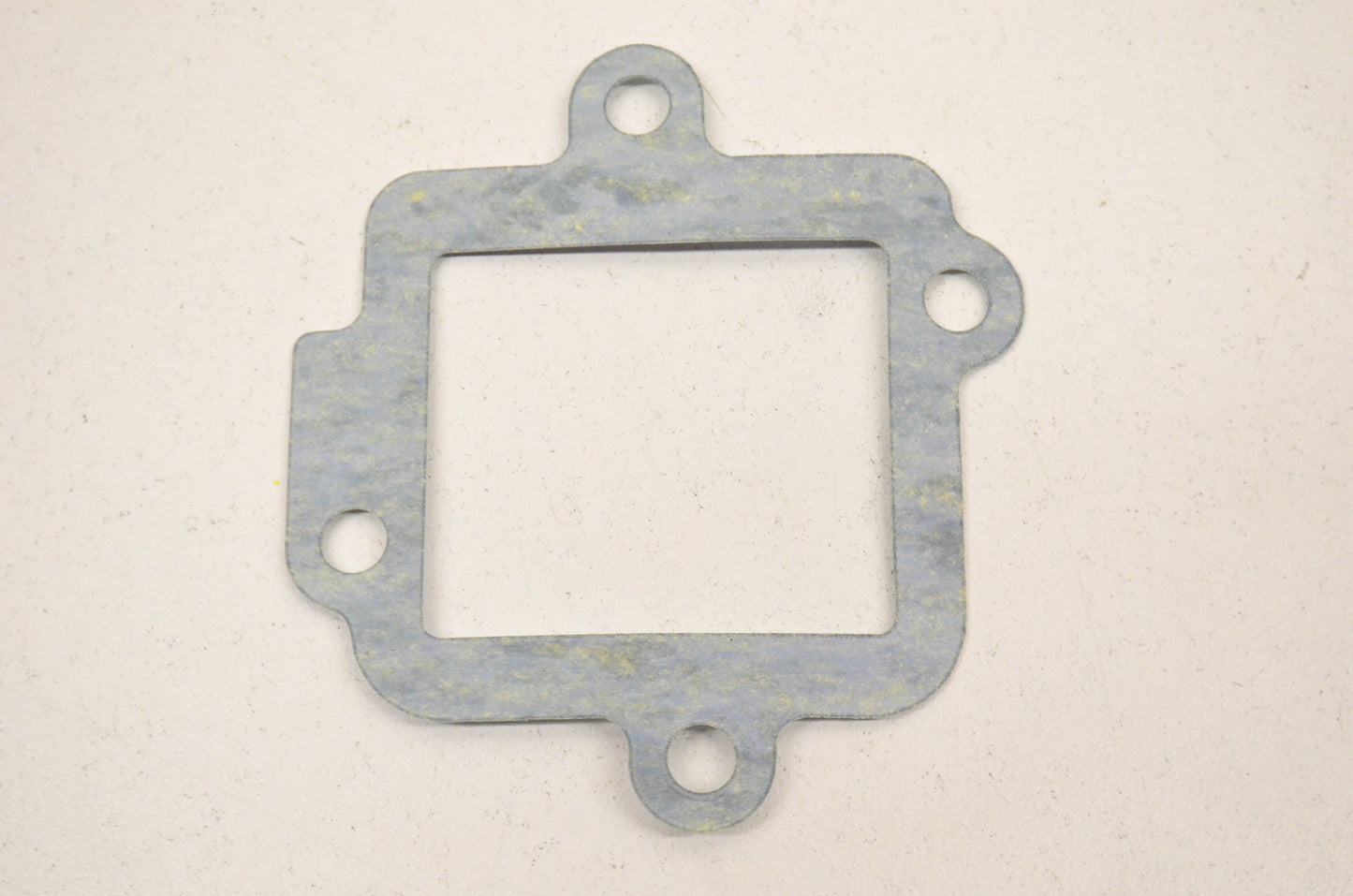 New OEM Yamaha 5BM-13621-00-00 Valve Seat Gasket NOS