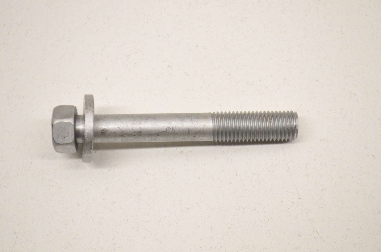 OEM Yamaha 90119-10M23-00 Bolt w/ Washer NOS