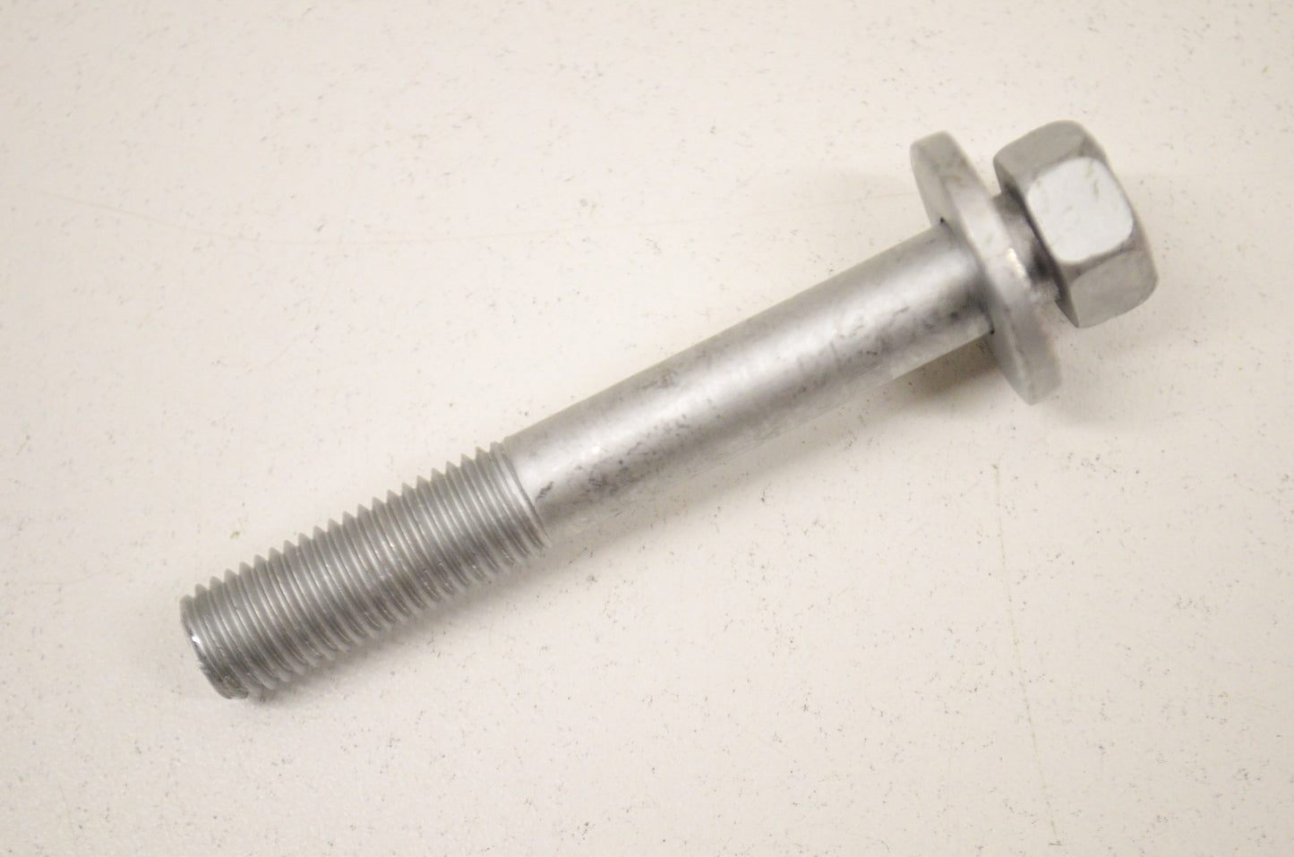 OEM Yamaha 90119-10M23-00 Bolt w/ Washer NOS
