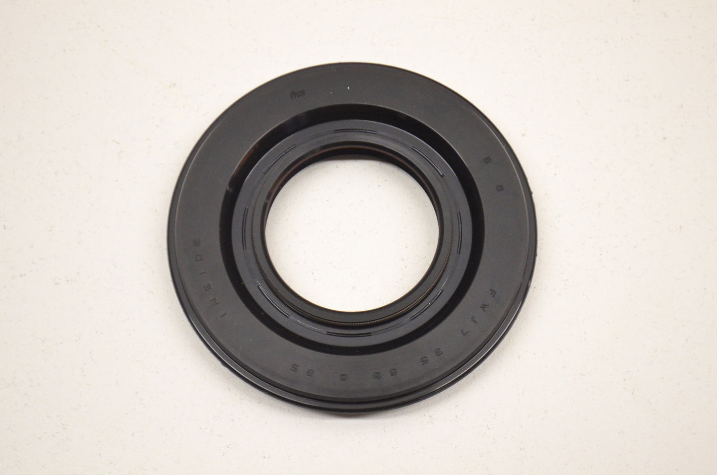 OEM Yamaha 93102-35M57-00 Oil Seal NOS