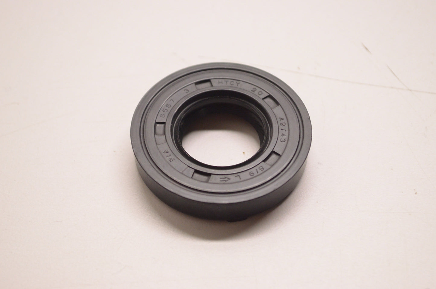 OEM Polaris 0450017, 96500-204208A7951, 96500-20428 Oil Seal NOS