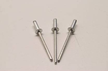OEM Yamaha 4XE-F1539-10-00 Rivet Qty 3 NOS