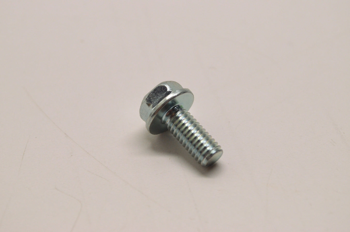 OEM Honda 95701-06014-00 Flange Bolt (6X14) NOS