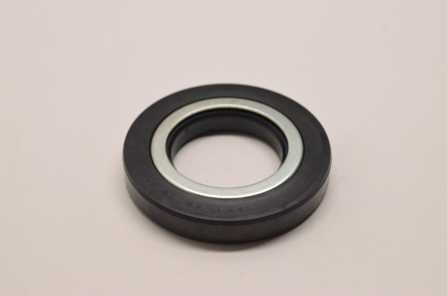 OEM Honda 91251-HP5-601 Oil Seal 39X70X11 NOS