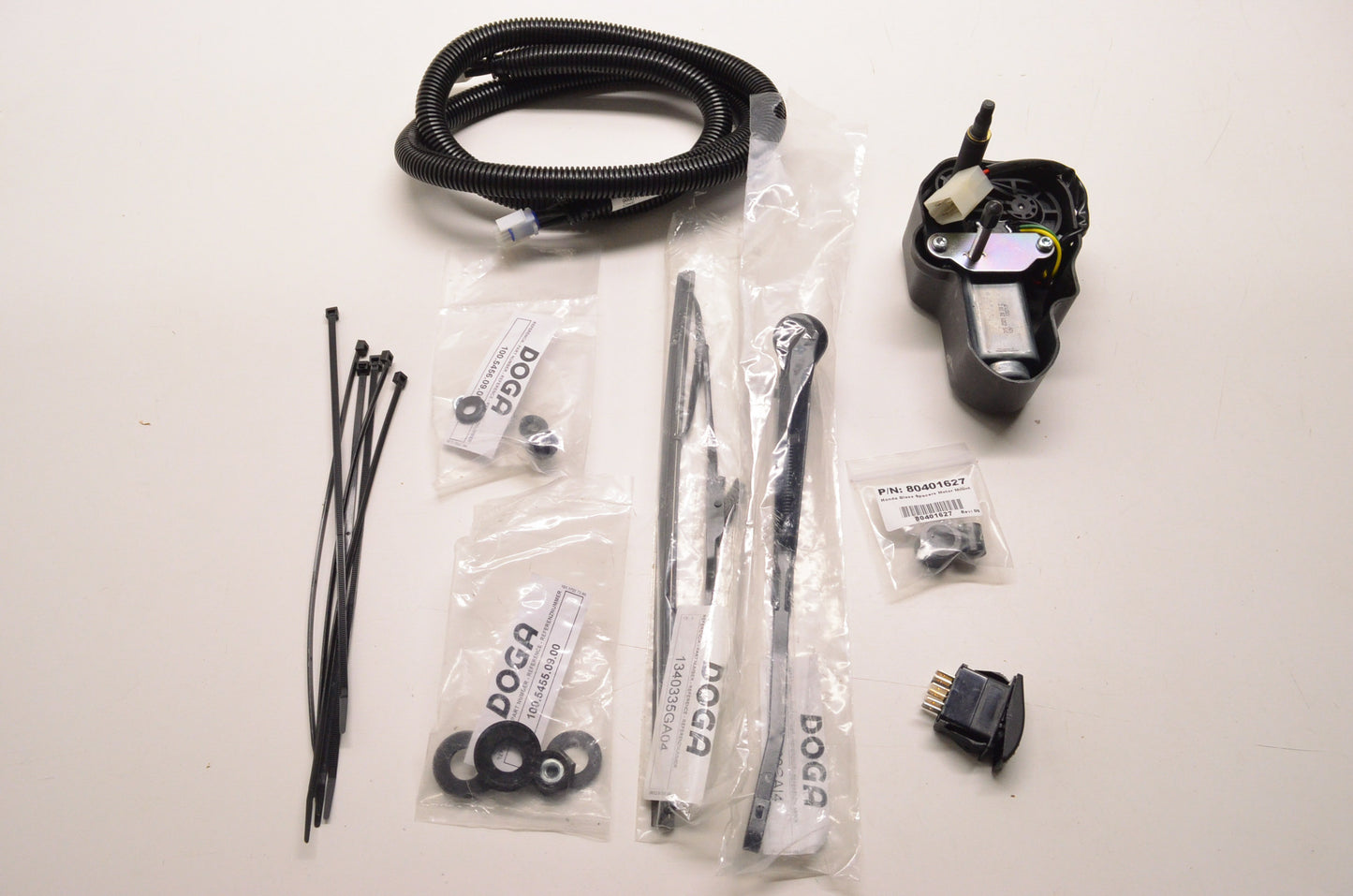 Windshield Wiper Kit NOS
