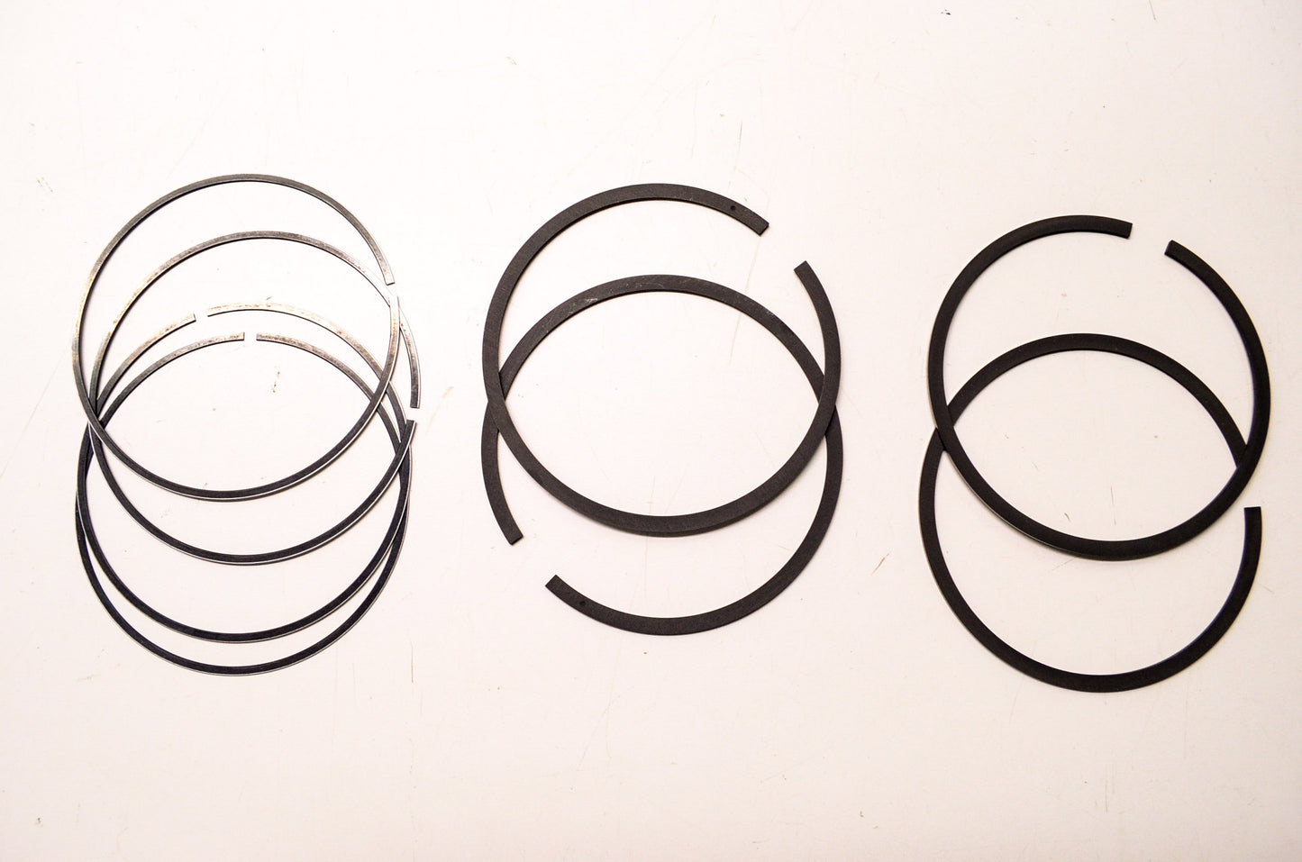Piston Ring Kit NOS