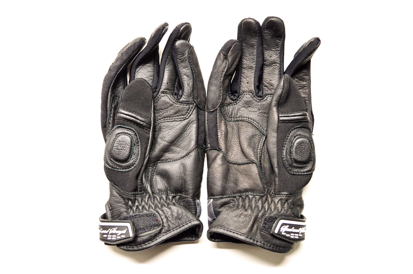 Cat Out of Hell Gloves Large NOS