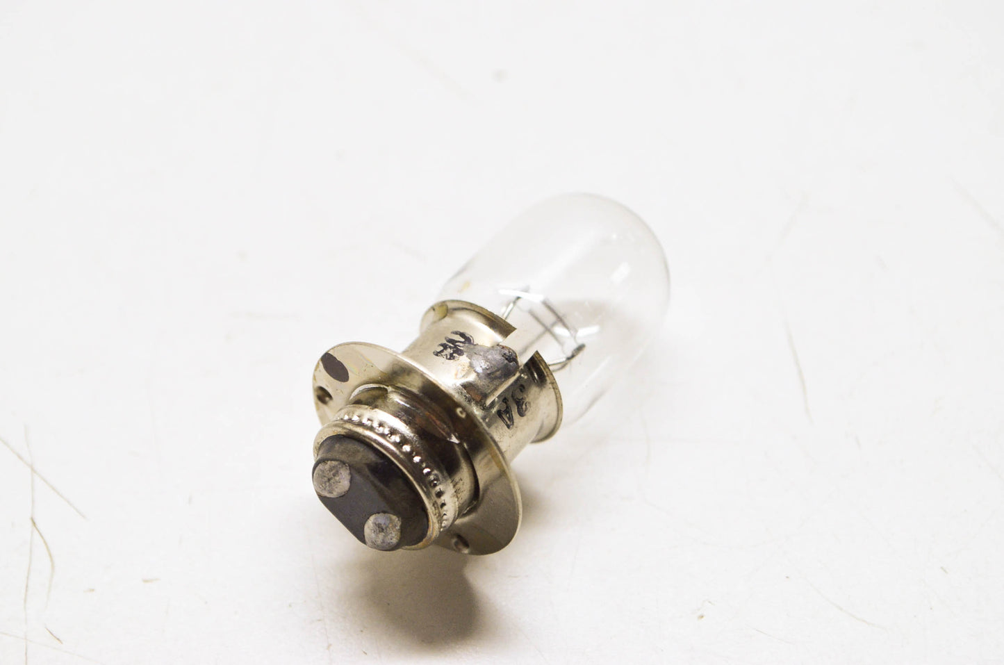 New OEM Yamaha 12v=V30/30W Headlight Bulb NOS