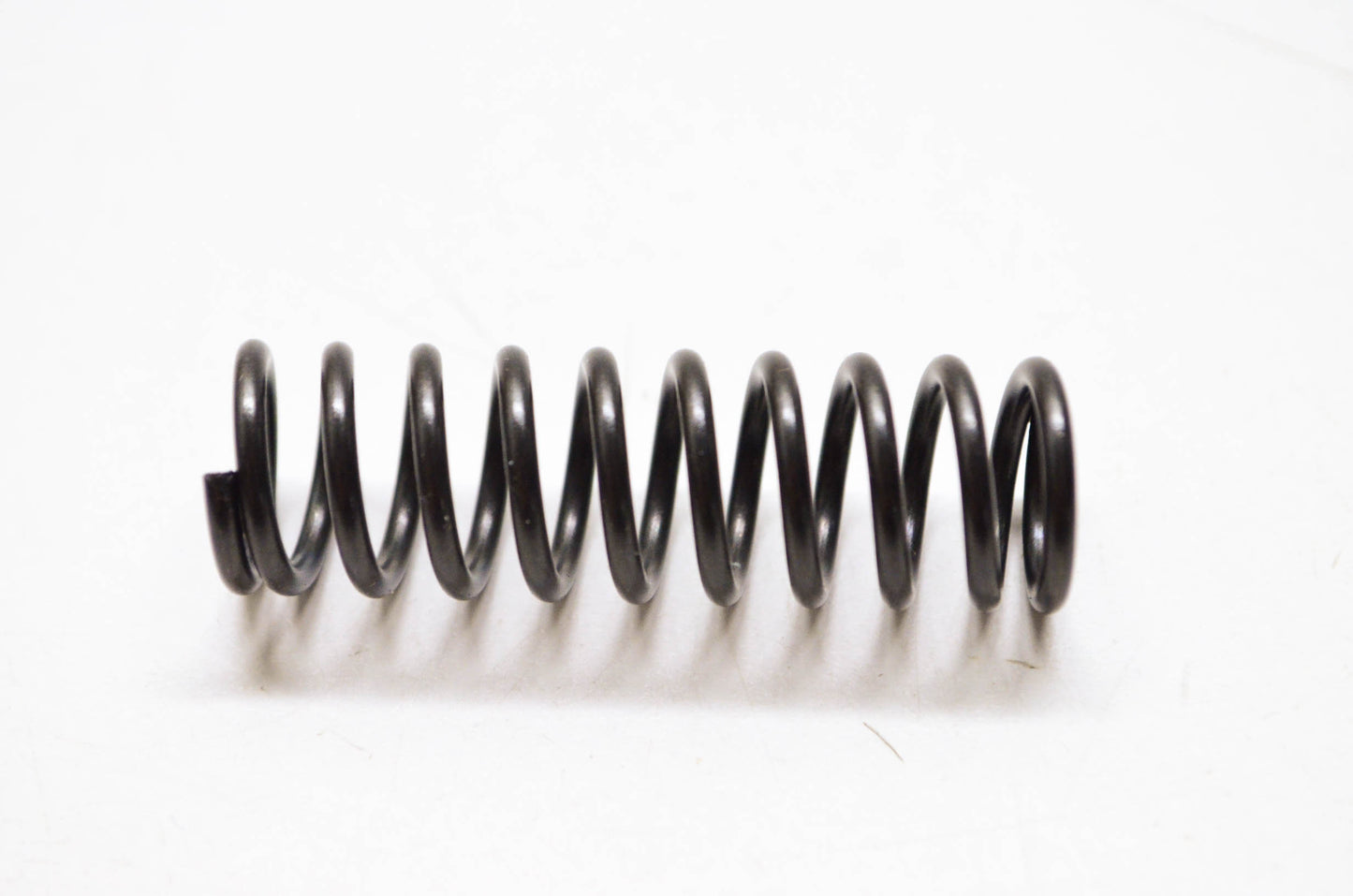 OEM Yamaha 90501-18002-00 Compression Spring NOS