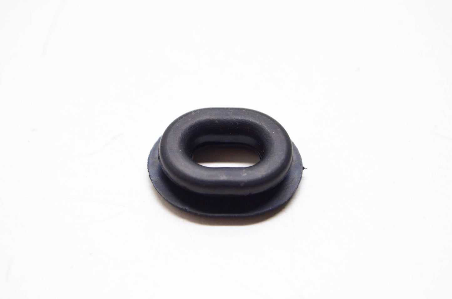 New OEM Honda 64266-MG9-770 Speaker Panel Grommet NOS