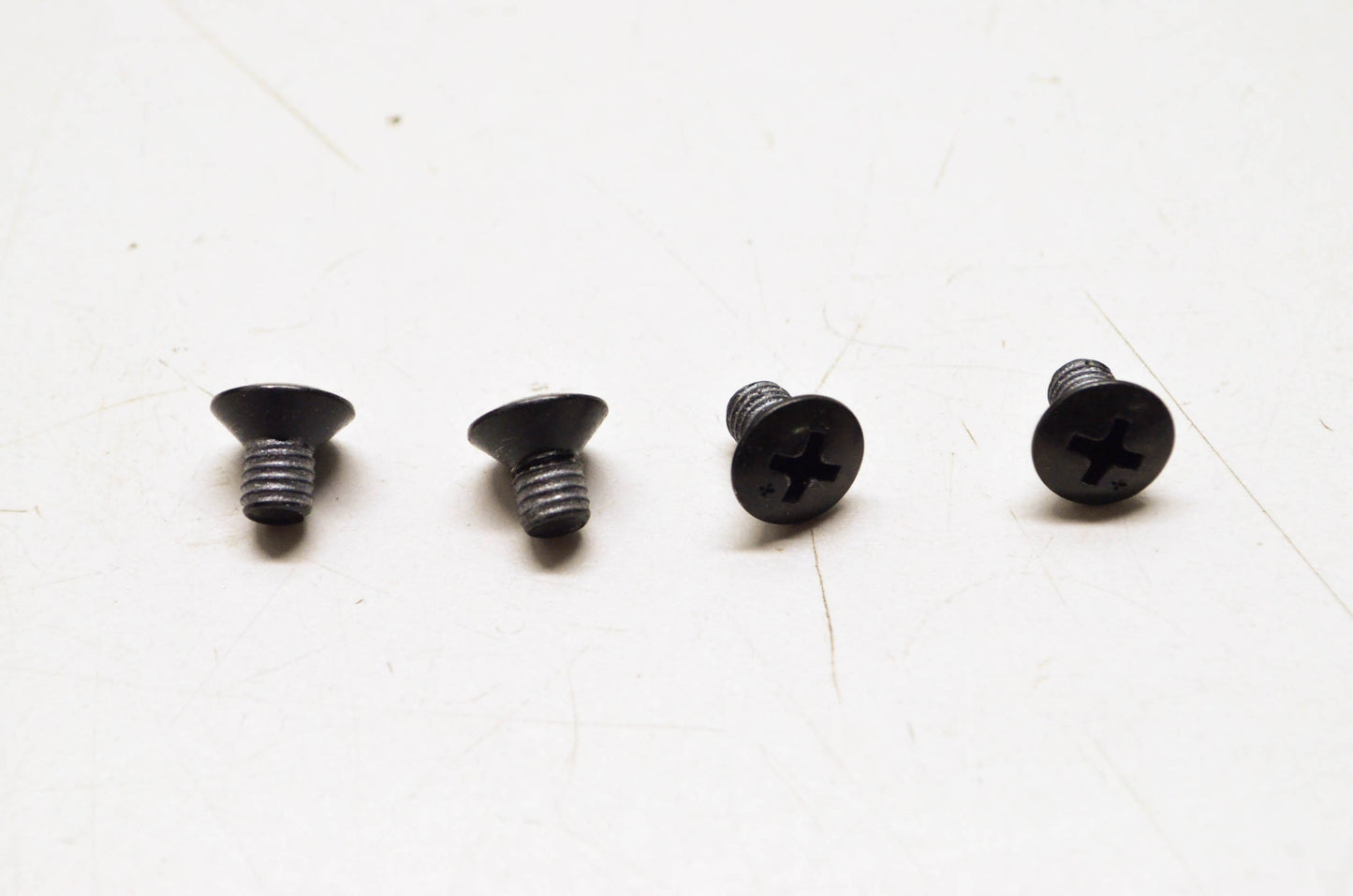 OEM Honda 90111-HN2-000 Oval Screw (5X8) Qty 4 NOS