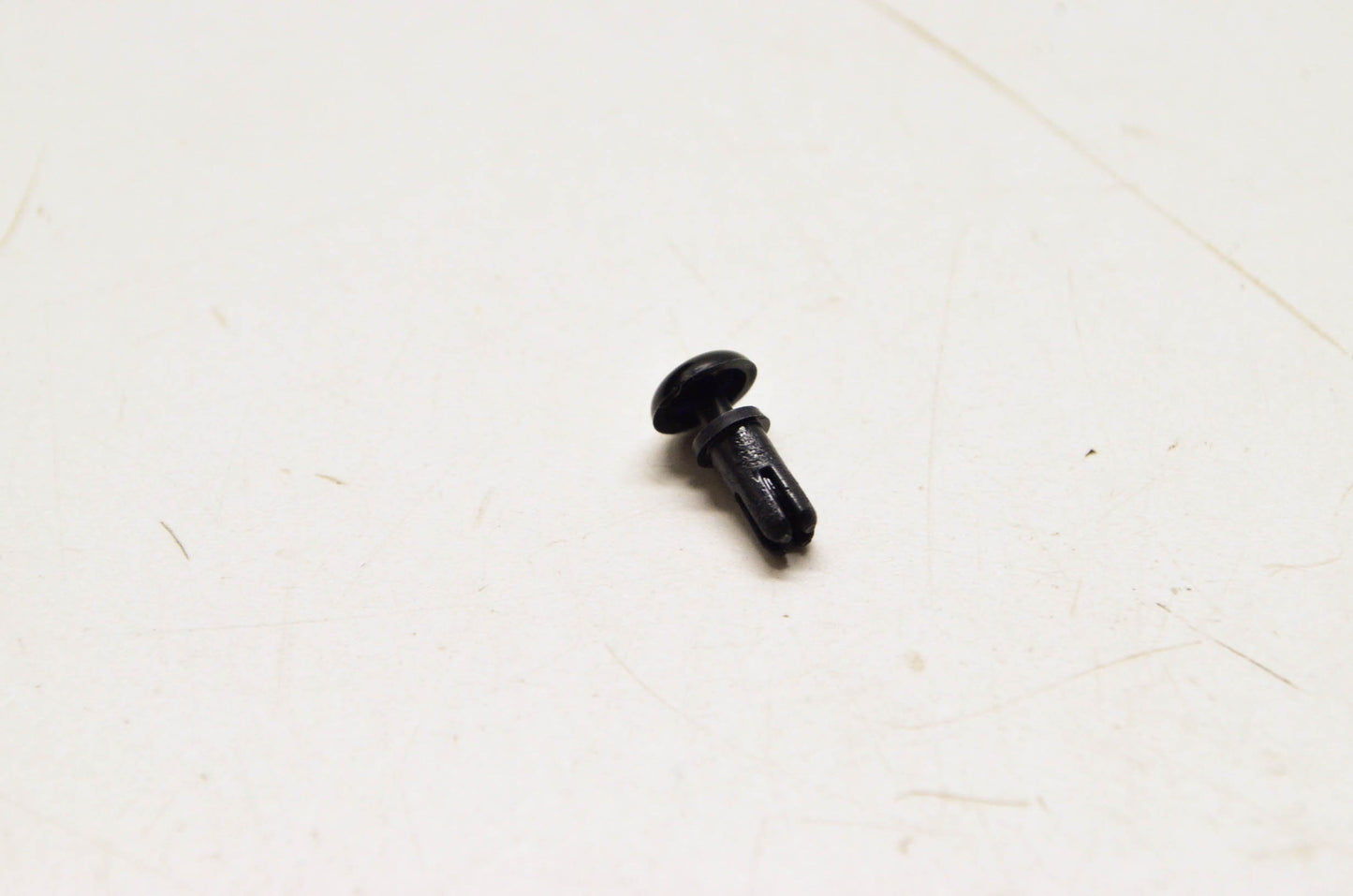 OEM Honda 90671-MCA-000 Panel Fixing Clip NOS