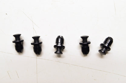 OEM Honda 90657-SB0-003 Splash Shield Clip Qty 5 NOS
