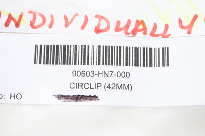 OEM Honda 90603-HN7-000 Circlip (42mm) NOS