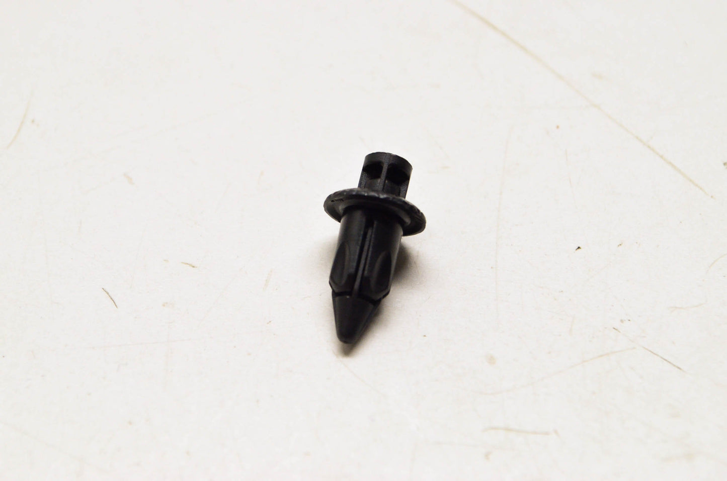 OEM Honda 90654-MCA-000 Molding Clip NOS