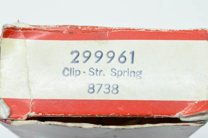 OEM Briggs & Stratton 299961 Starter Clip Qty 2 NOS