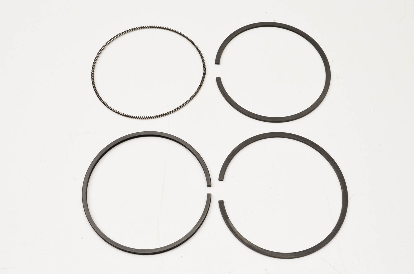 New OEM Briggs & Stratton Piston Ring Kit NOS