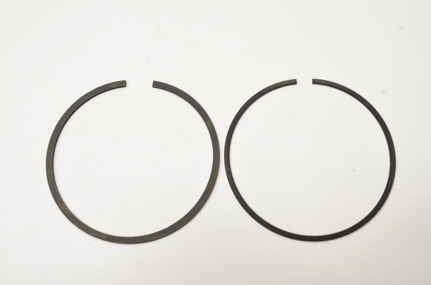 Piston Ring Kit Missing Oil Ring NOS