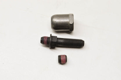 New OEM Briggs & Stratton 797440 Rocker Arm Adjuster NOS