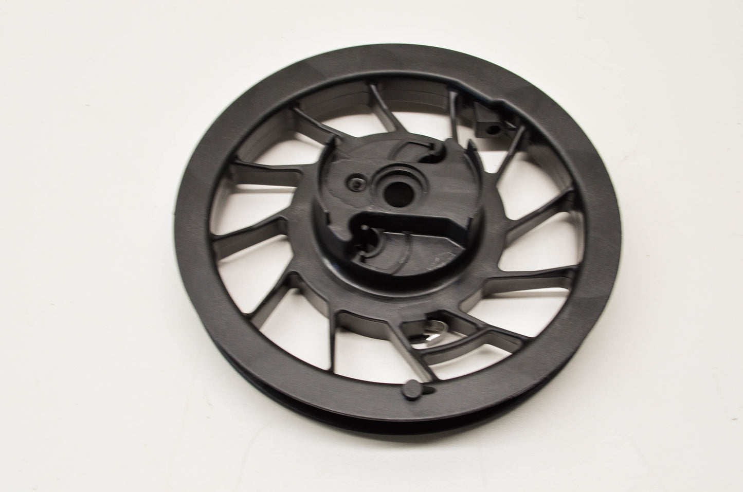 New OEM Briggs & Stratton 498144 Spring Pulley Assembly NOS