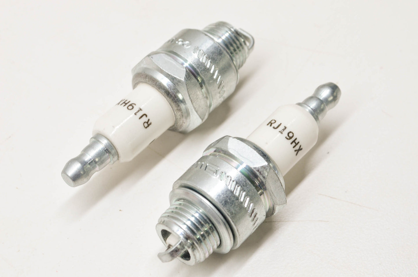 New Champion Spark Plug QTY 2 NOS
