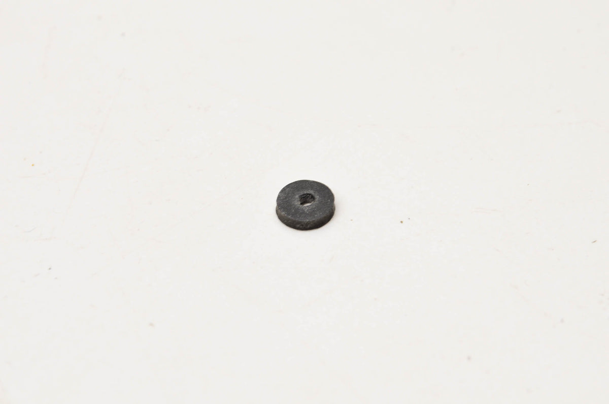 Lawn-Boy 607571 Valve Seat NOS