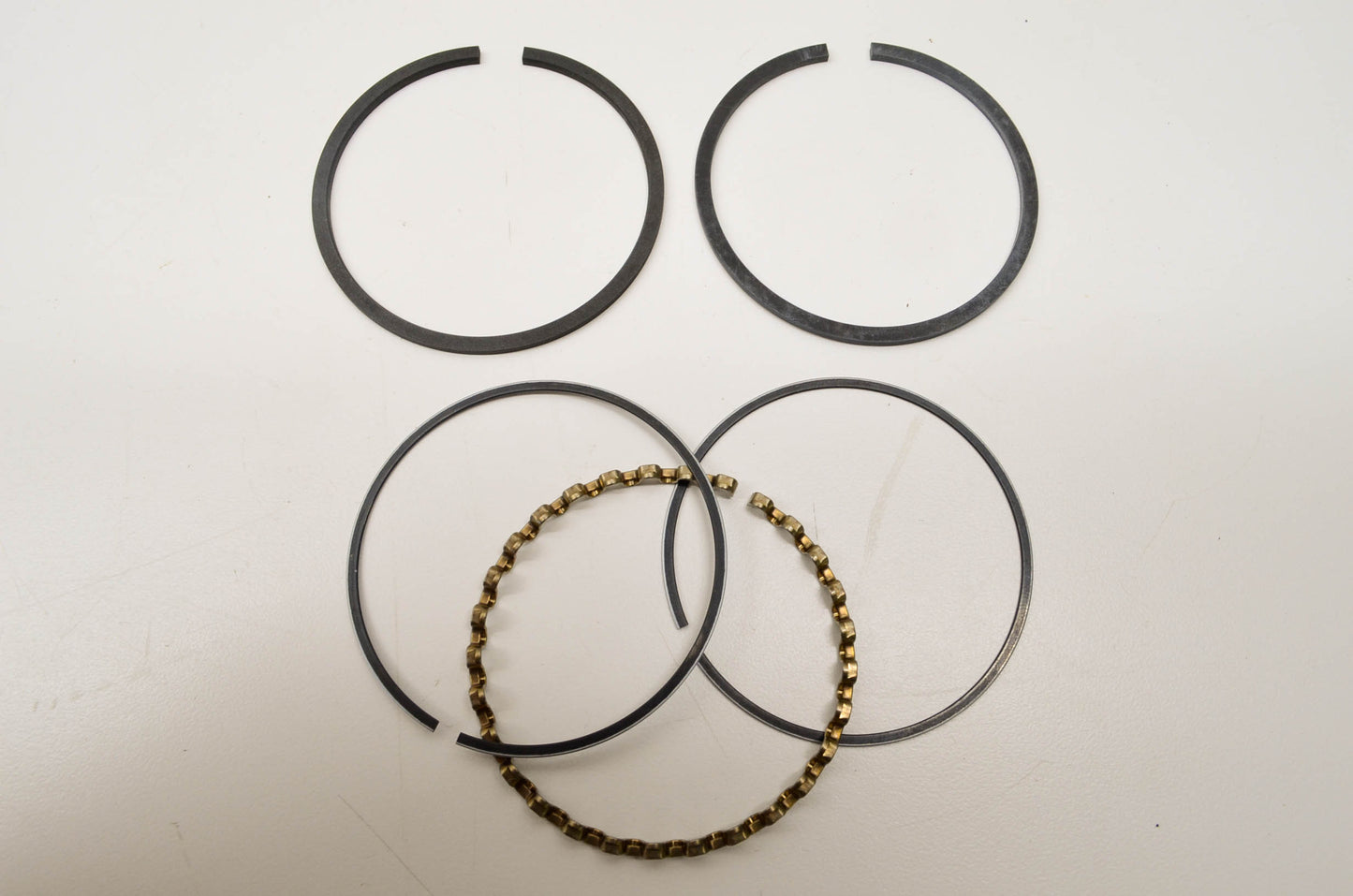 New OEM Briggs & Stratton Piston Ring Kit NOS