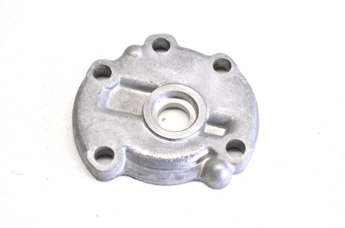OEM Yamaha 583-13316-02-00 Pump Cover NOS