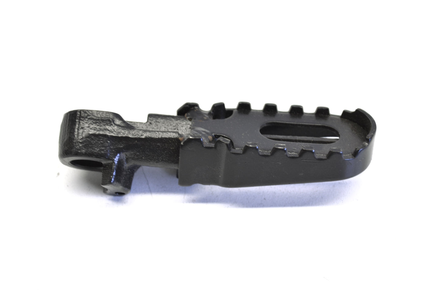 New OEM Yamaha Right Hand Footrest NOS