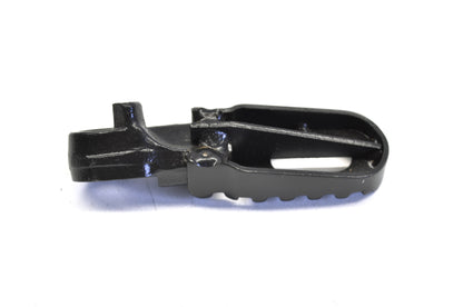 New OEM Yamaha Right Hand Footrest NOS