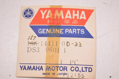 OEM Yamaha 157-14411-00-33 Air Cleaner Case 1 NOS