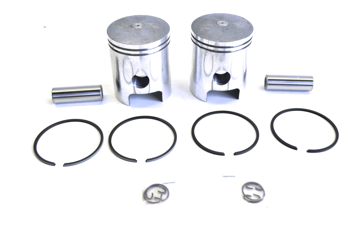 New Superior Yamaha Piston Kit 0.20mm NOS