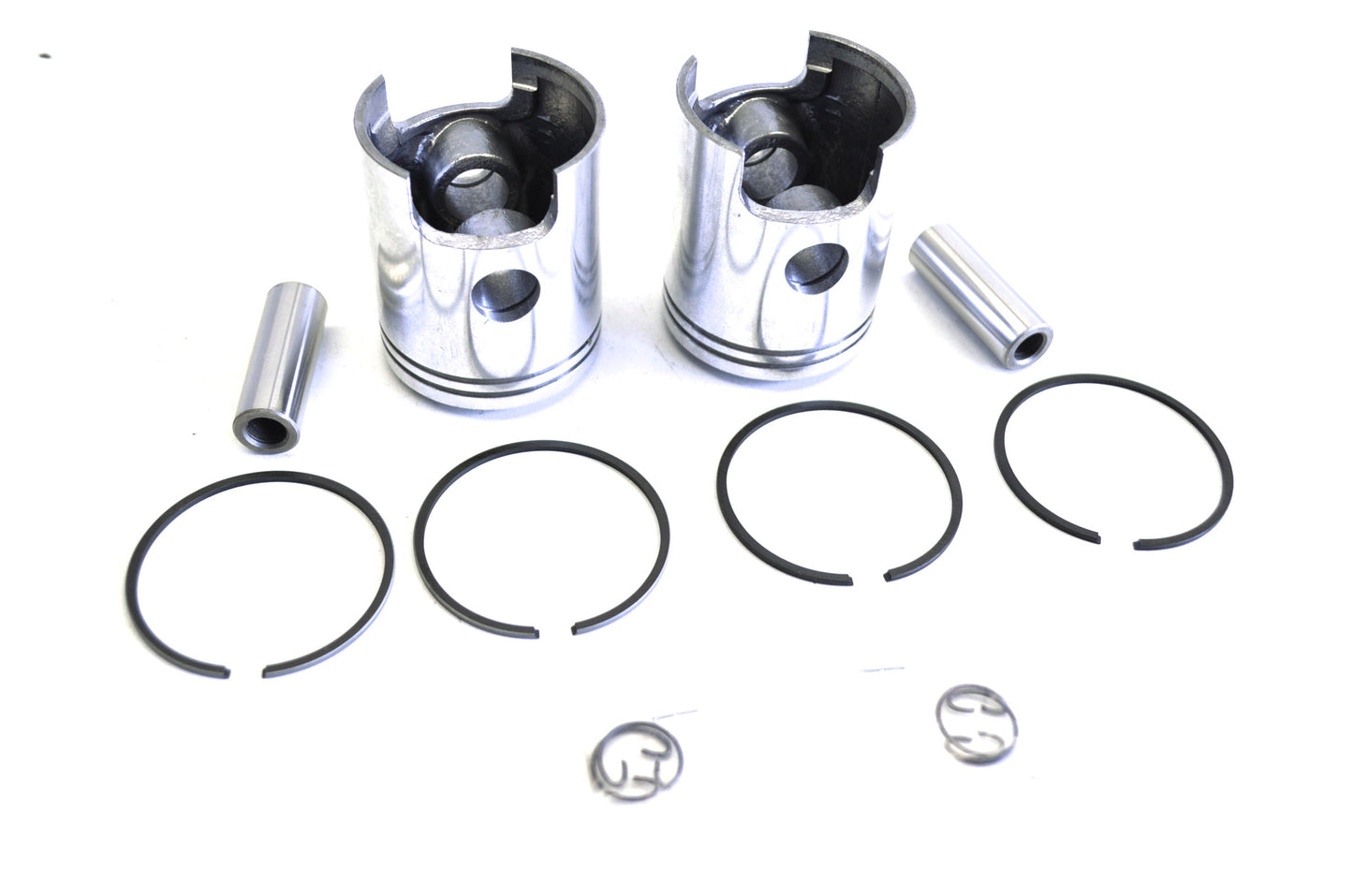 New Superior Yamaha Piston Kit 0.20mm NOS