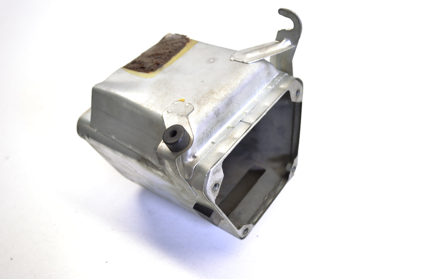 Air Cleaner Case 1