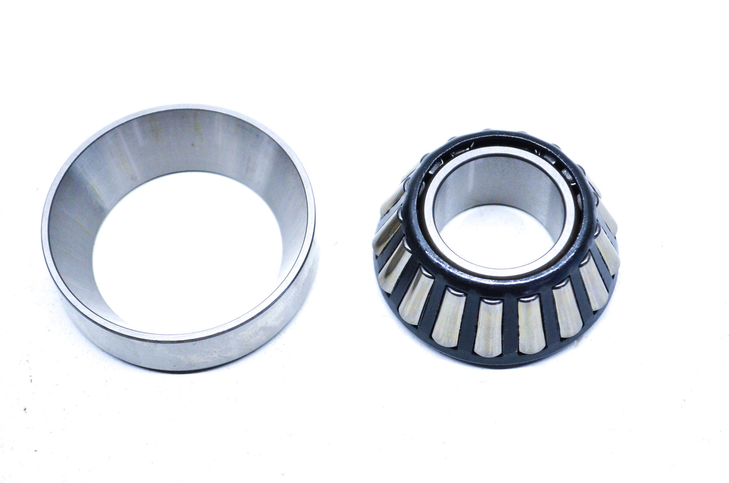 OEM Yamaha 93332-00027-00 Tapered Bearing #32