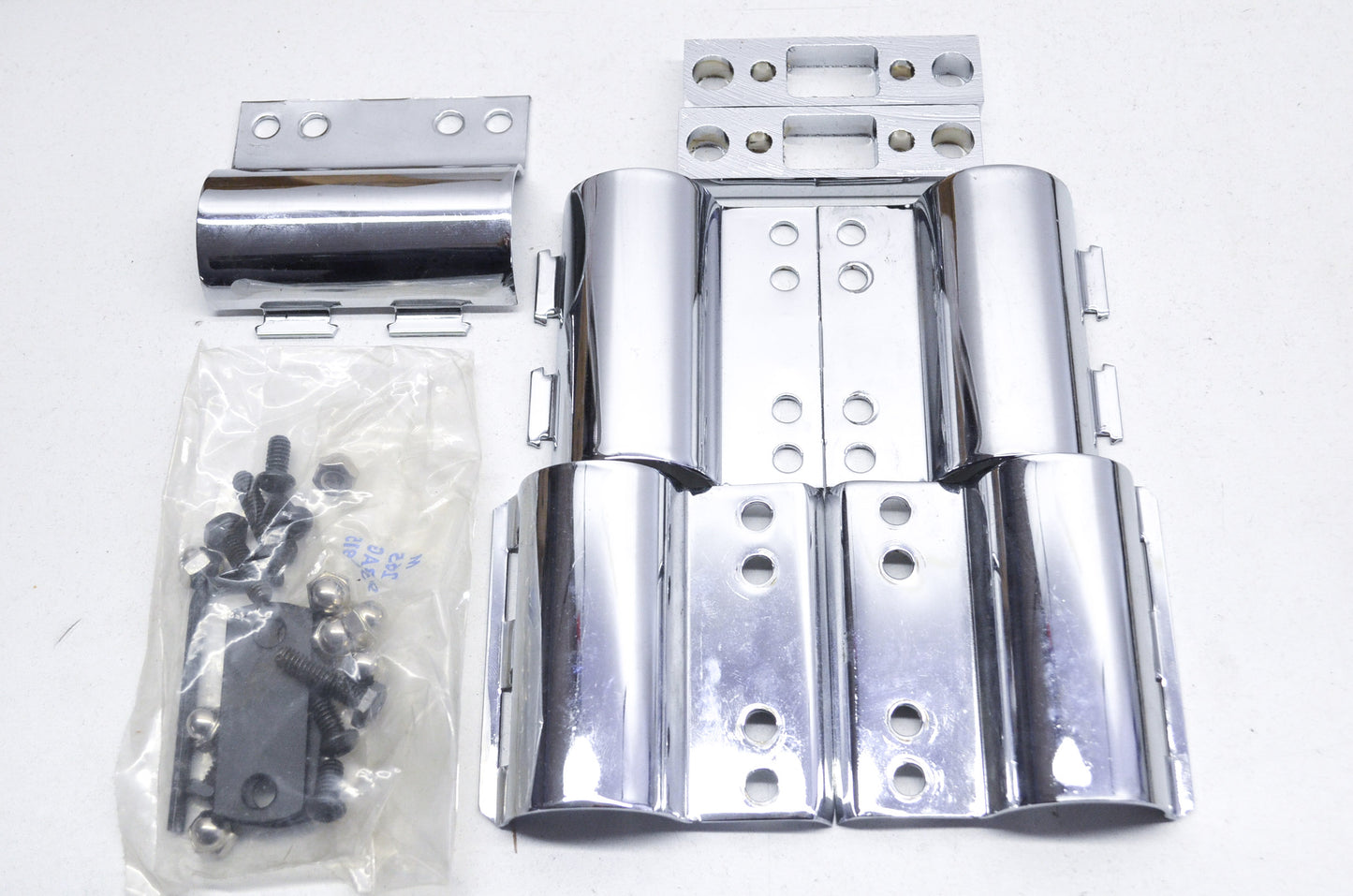OEM Kawasaki K46001-004 Short Windshield Mounting Kit