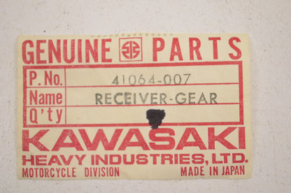 OEM Kawasaki 41064-007 Speedometer Gear Receiver NOS