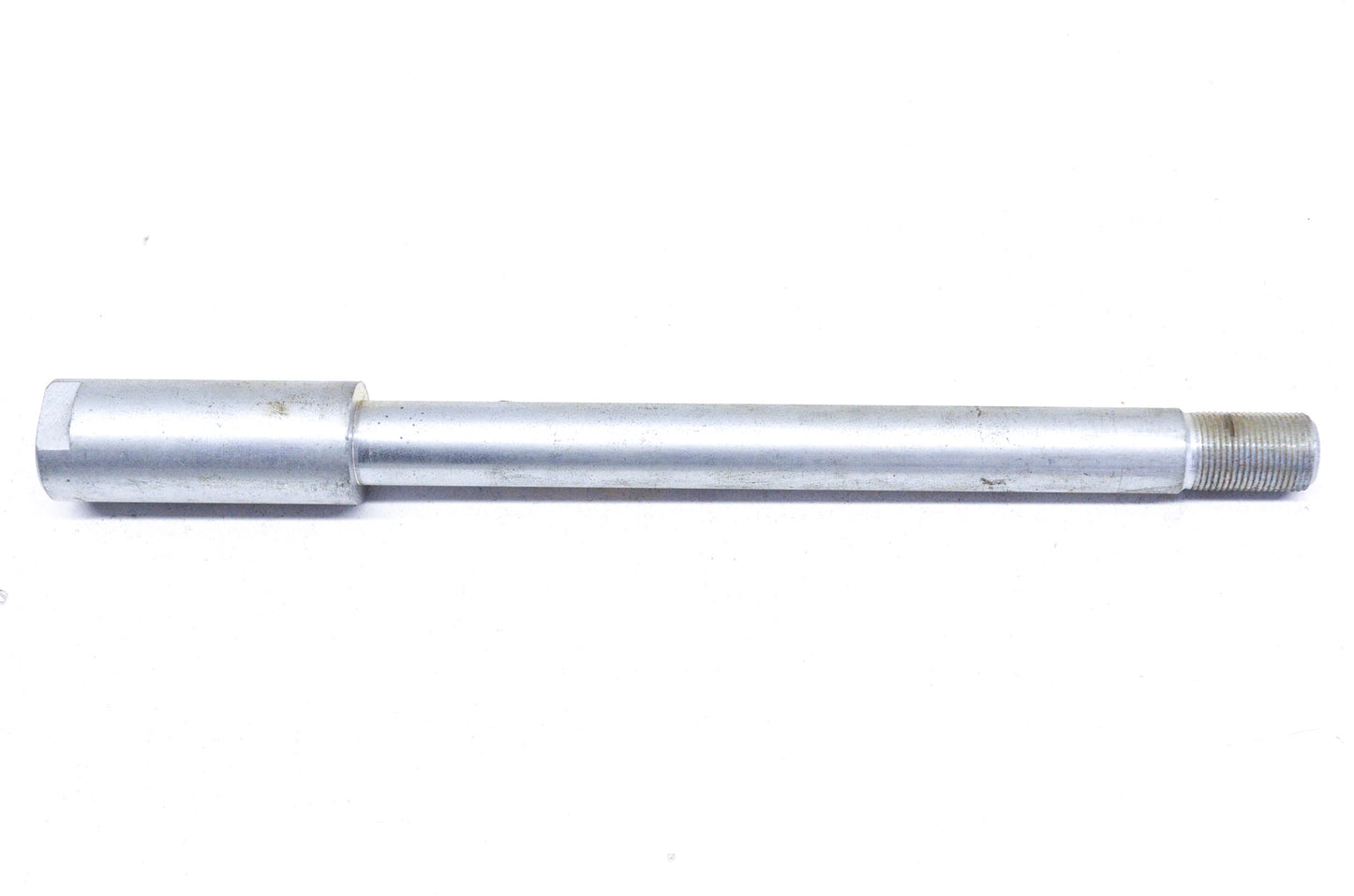 OEM Kawasaki 41068-015 Front Axle NOS