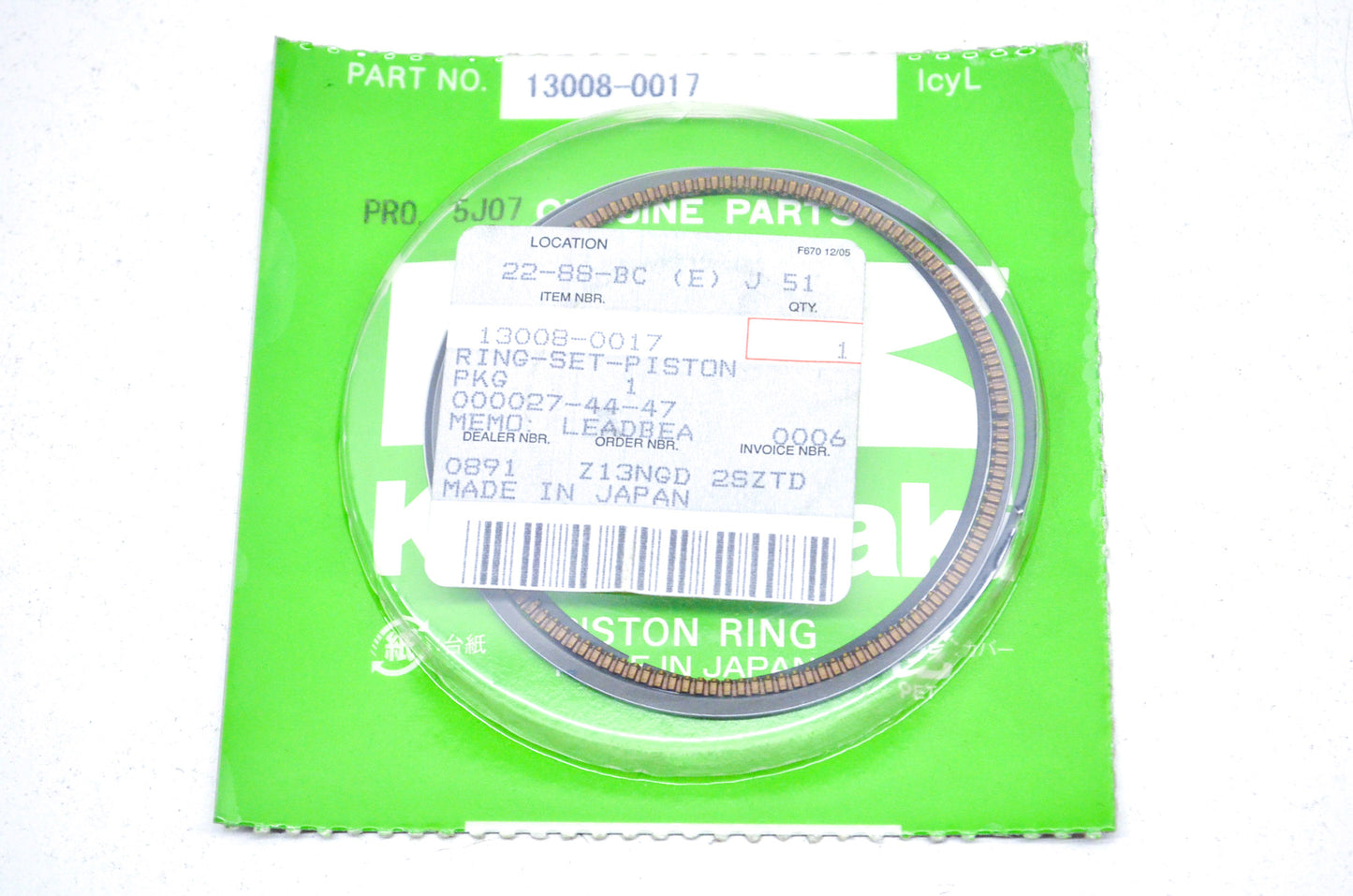 OEM Kawasaki 13008-0017 Piston Ring Set NOS