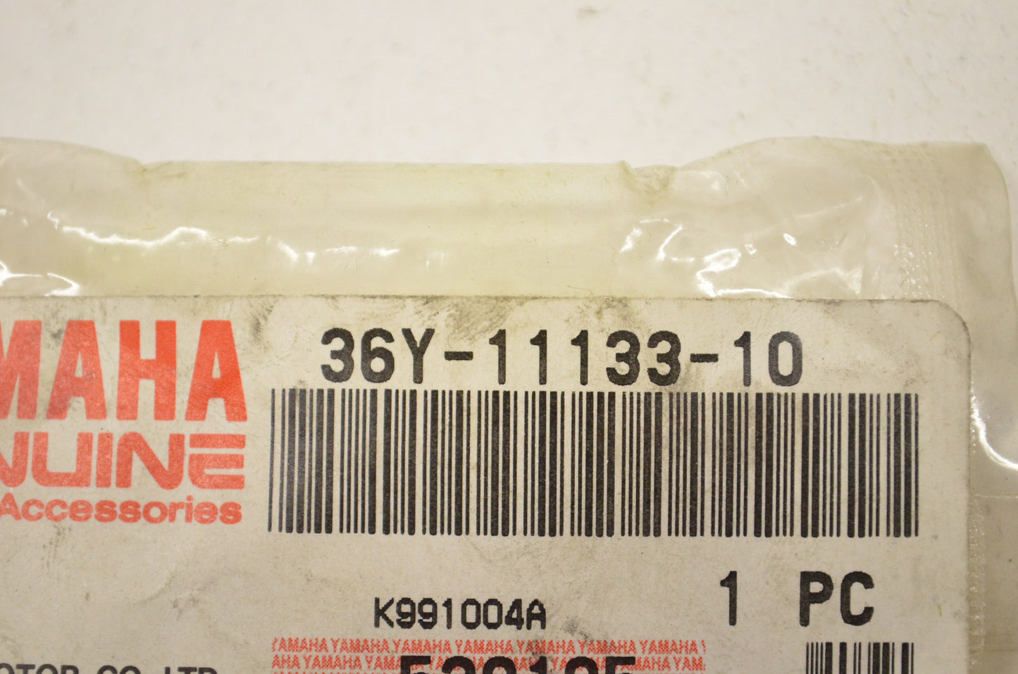 OEM Yamaha 36Y-11133-10-00 O/S Intake Valve Guide 1 NOS