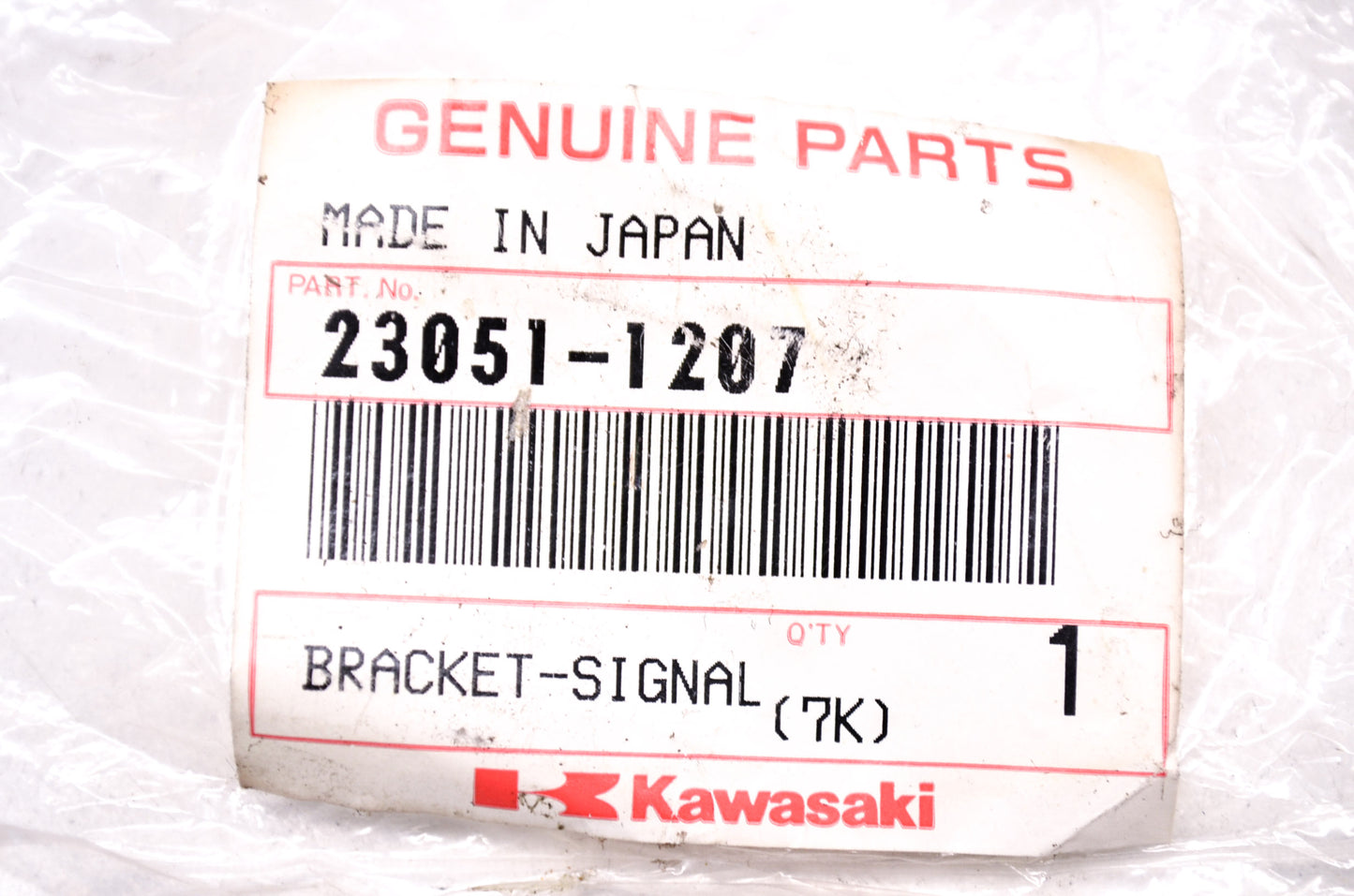 New OEM Kawasaki Front Signal Lamp Bracket 23051-1207 NOS