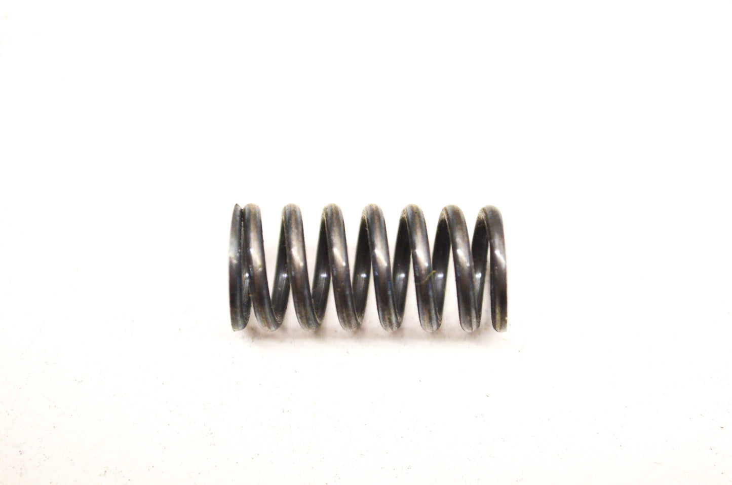 OEM Yamaha 146-16333-00-00 Compression Spring NOS