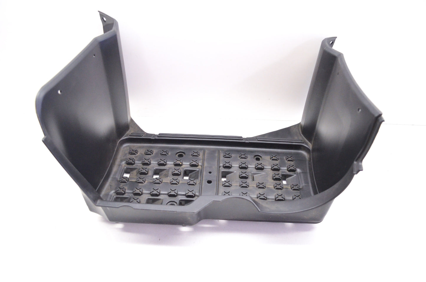 OEM Yamaha 5ND-F7453-01-00 Left Footwell Cover 1 NOS