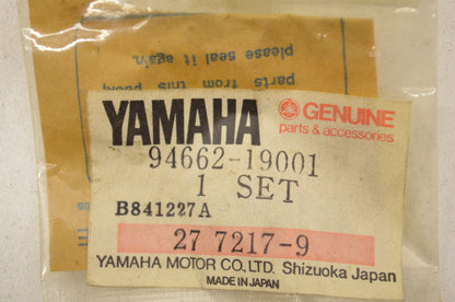 New OEM Yamaha Joint Chain NOS
