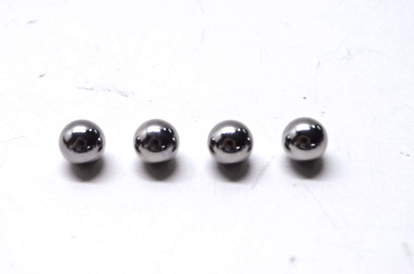 OEM Yamaha 93521-64032-00 Ball 21/64 Qty 4 NOS