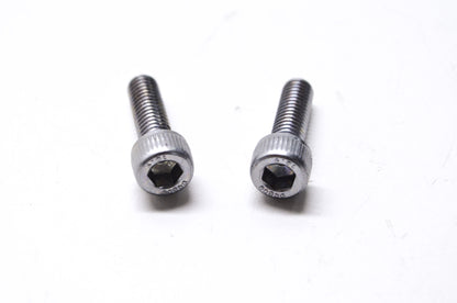 OEM Yamaha 91314-06020-00 Bolt (3JB) Qty 2 NOS