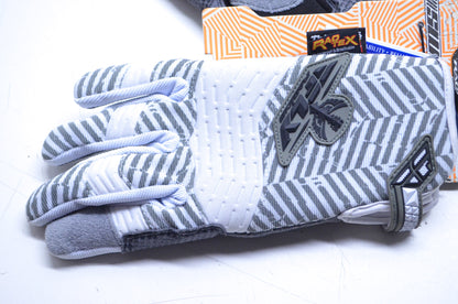 Fly Racing 363-39307 White/Gray XS Switch Snx LE Glove NOS