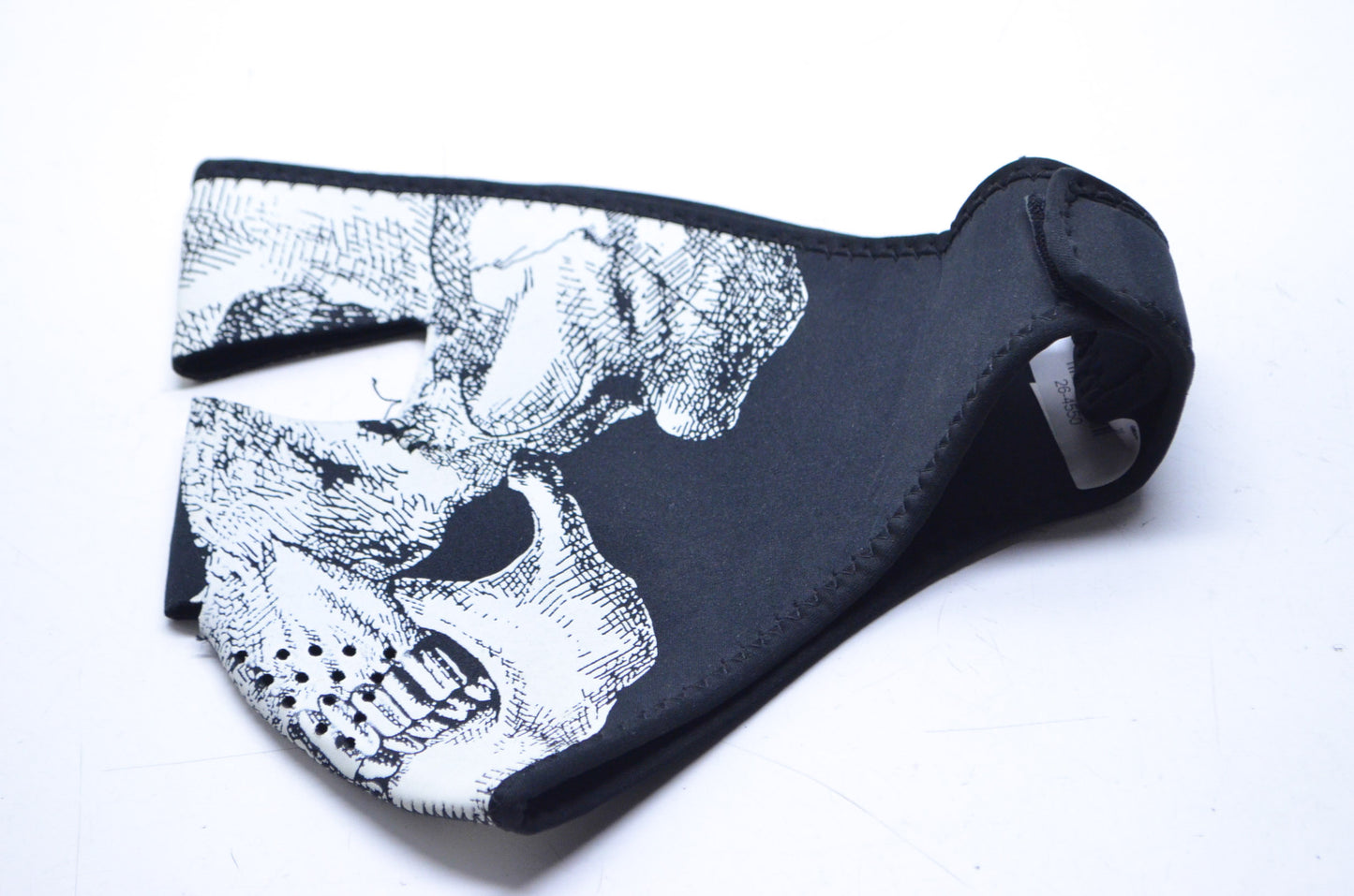 Zan Headgear 26-4550 Black & White Skull Face Mask NOS
