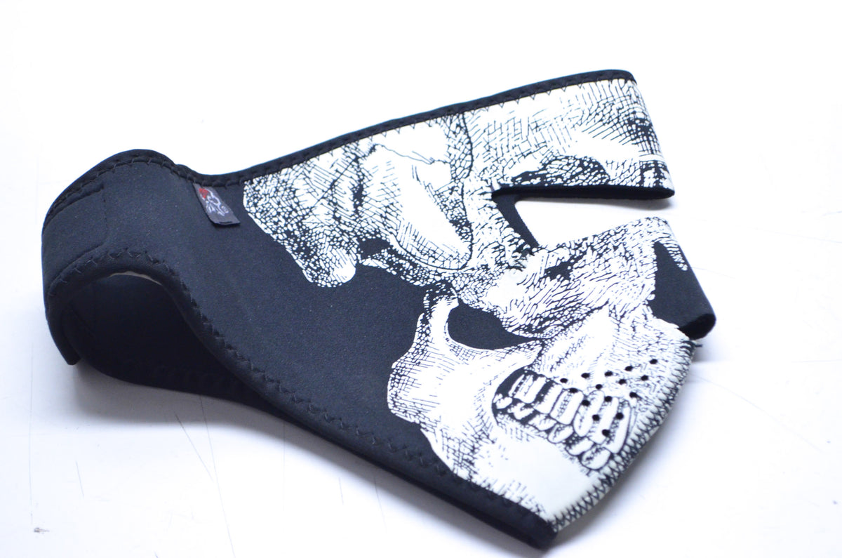 Zan Headgear 26-4550 Black & White Skull Face Mask NOS