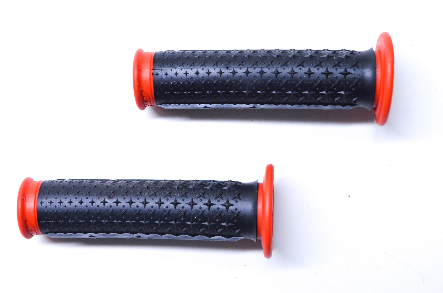 New Fly Racing Pilot 2 Dual Compound Grips NOS